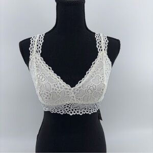 Aerie Lace Bralette in Cream